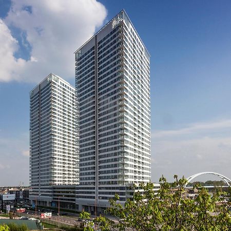 Sag Panorama City Apartment 3 Rooms Free Parking Free Wifi Bratislava Eksteriør billede